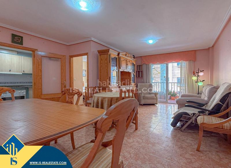 Foto 807bbfc0-616f-4e64-ad3d-10352573e45d. Apartament amb calefacció aparcament a Antonio Machado Torrevieja