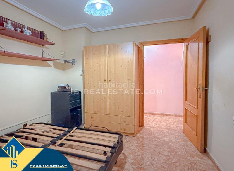 Foto ce2acb75-61dc-4b09-acef-a91a60d39be0. Apartament amb calefacció aparcament a Antonio Machado Torrevieja