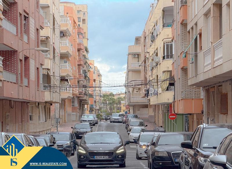 Foto 490487ef-6ba7-4a75-acc3-02002817e13e. Piccolo appartamento con riscaldamento parcheggio in Torrevieja