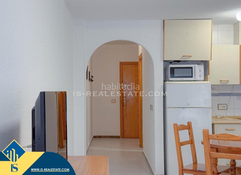 Foto b2aa4652-4d6b-4966-9799-016745f12ee4. Piccolo appartamento con riscaldamento parcheggio in Torrevieja