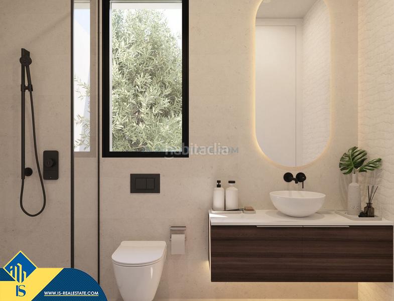 Foto 60795771-44a1-405f-811a-0117d393877a. Chalet mit parking pool in Urbanizaciones Benidorm