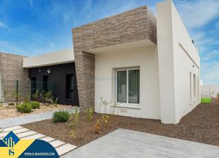 Casa en Algorfa. Casas en construcción con piscina, en la provincia de alicante,