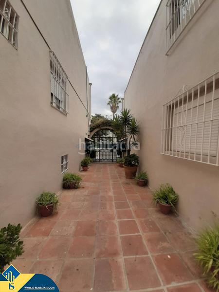 Foto 4e5bcf64-52a4-424f-9070-5a08178c0dc7. Apartament amb calefacció aparcament piscina a Nueva Andalucía centro Marbella