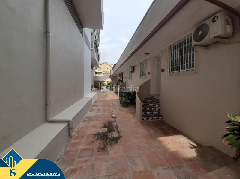 Foto e9a93724-85f8-4a48-846b-db04fe15cd6f. Apartament amb calefacció aparcament piscina a Nueva Andalucía centro Marbella