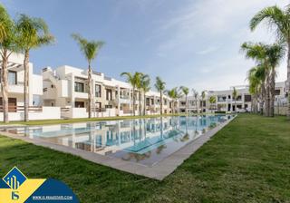 Casa en Los Balcones-Los Altos. Casas en construcción, en la provincia de alicante, en la ciudad