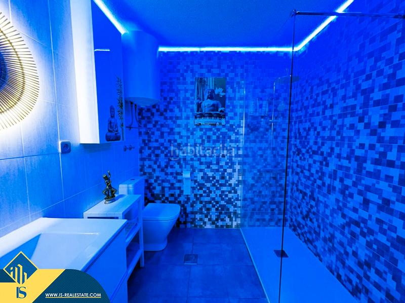 Foto e1b1ae7b-7b5c-4c37-8fcb-537f01c7bbf3. Apartamento  renovado con terraza, en la provincia de alicante, en la ciudad . 1 habitación | 51 m² | 800 metros del m en Torrevieja