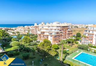 Ático en Torreblanca. Ático con piscina comunitaria, en la provincia de alicante, en l