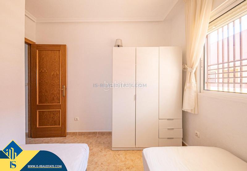 Foto a3787812-74fc-4bc0-b061-704be458b604. Ático  con piscina comunitaria, en la provincia de alicante, en la ciudad , en la zona de la mata. 2 habitaciones | 68 en Torrevieja