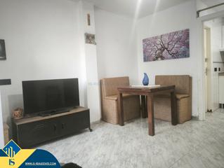 Casa adossada a Zona Carrefour - Urbanizaciones. Casa renovada con piscina comunitaria, en la provincia de alican