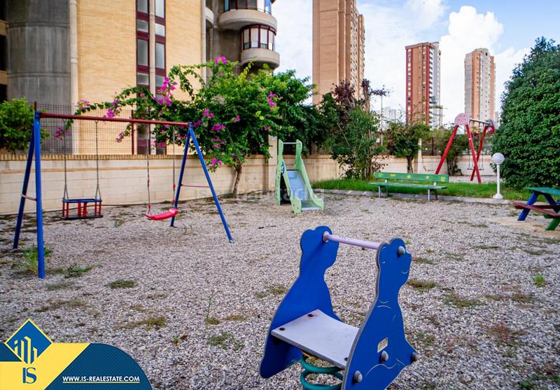 Foto 960f2a1f-8298-402e-bb40-d7ea6c203040. Appartement avec parking piscine dans Juzgados - Plaza de Toros Benidorm