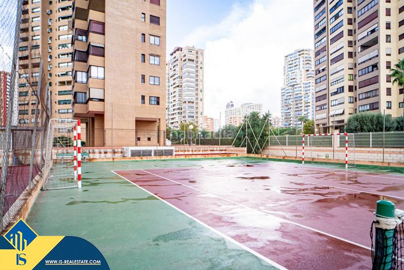 Foto b5715507-0e03-48a9-8127-69560659ba93. Appartement avec parking piscine dans Juzgados - Plaza de Toros Benidorm
