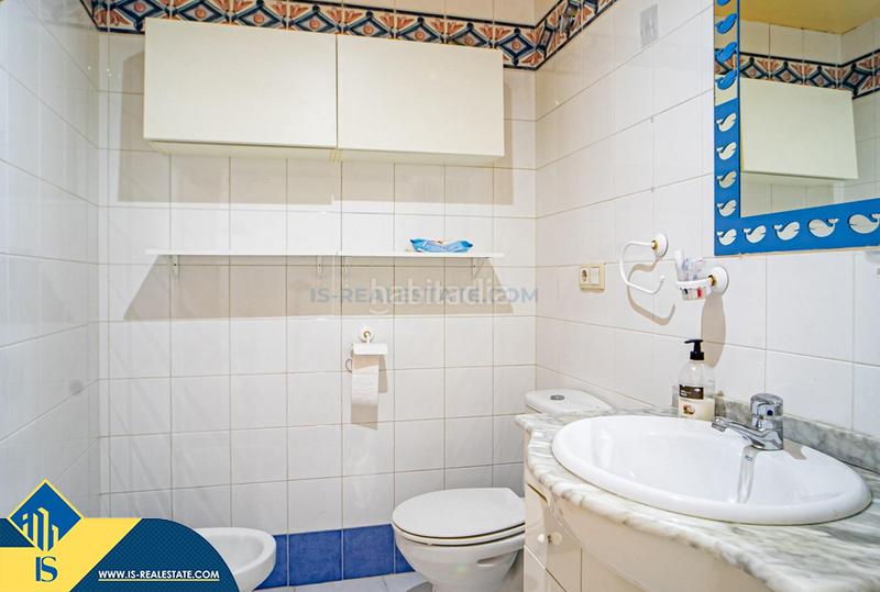 Foto ce6a992f-a537-4ea7-817f-66f48de4fcb4. Appartement avec parking piscine dans Juzgados - Plaza de Toros Benidorm