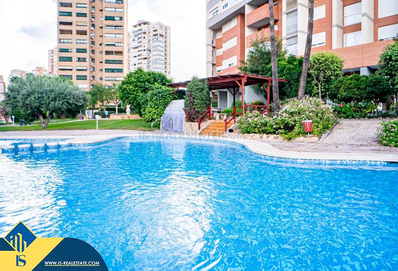 Foto ef690b61-d44b-4919-9976-92bbbb09d6e4. Appartement avec parking piscine dans Juzgados - Plaza de Toros Benidorm