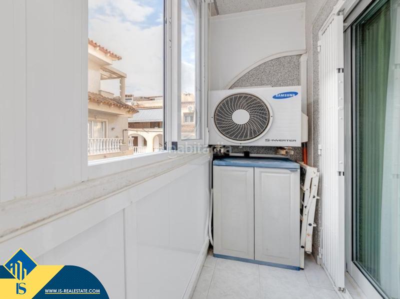 Foto 6dbd8144-de44-4ac0-b0af-ce34944e985f. Studio with heating in Zona Playa de los Locos Torrevieja