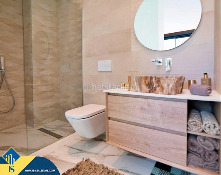 Foto 93be0163-cf12-4636-9266-d4ad9f7734e0. Chalet con parcheggio piscina in Los Almendros Orihuela