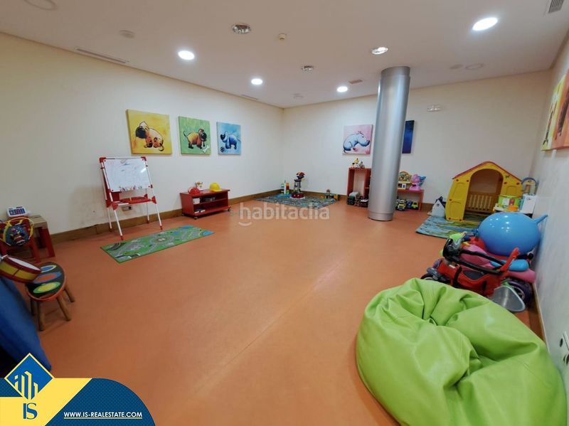 Foto c7fc732f-28ae-47db-b5e1-0d9b6c99fd35. Apartament amb calefacció aparcament piscina a Alto de los Monteros Marbella