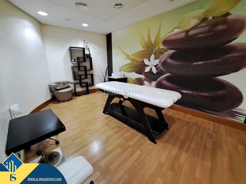 Foto d33f4a86-561d-4b29-9c9c-918bf897933c. Apartament amb calefacció aparcament piscina a Alto de los Monteros Marbella
