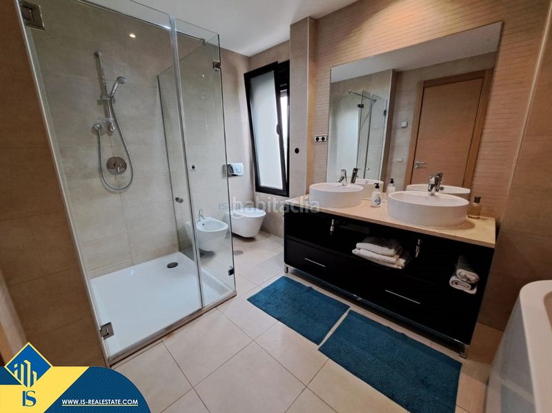 Foto dee10dd8-a863-4525-a3d6-339a0a3181db. Apartament amb calefacció aparcament piscina a Alto de los Monteros Marbella