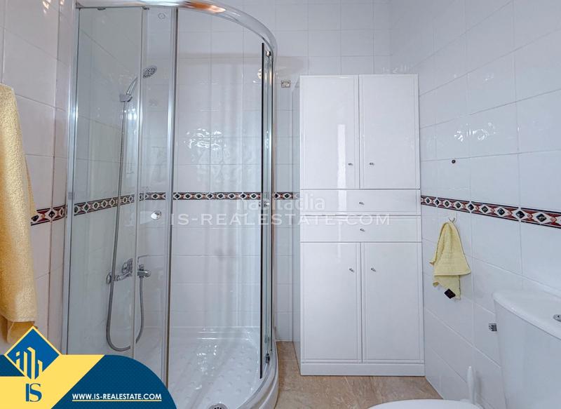 Foto 0c1a7872-a0c3-4ea0-88c2-34e8d67c93e1. Maison avec chauffage parking dans La Florida Orihuela