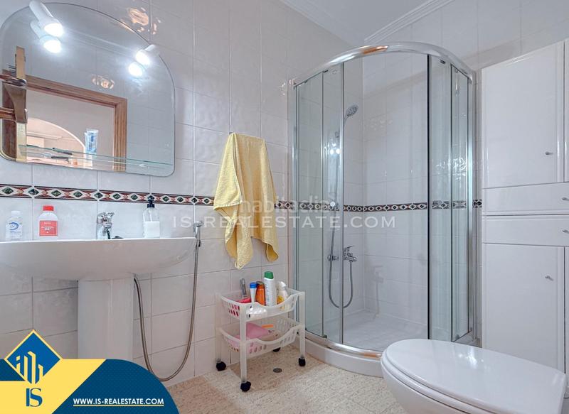 Foto 221d68aa-b1b5-4fef-8dc3-a59cfce4a12a. Maison avec chauffage parking dans La Florida Orihuela