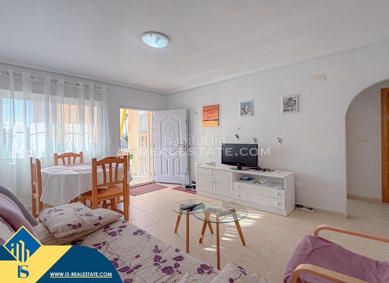 Foto 89cd32f3-2cd9-43c8-b3b6-55b581869793. Maison avec chauffage parking dans La Florida Orihuela