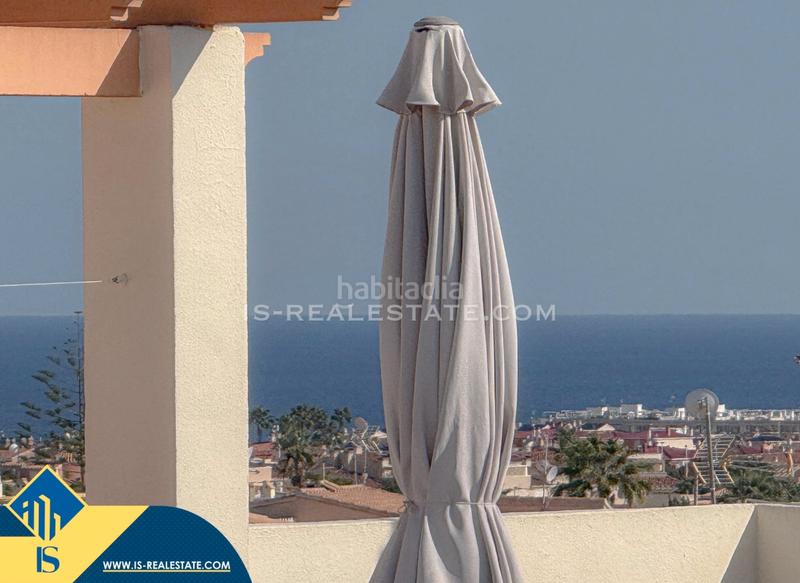 Foto 979f528b-56be-45e0-a400-f70f108a6277. Maison avec chauffage parking dans La Florida Orihuela