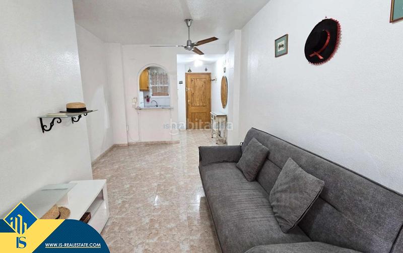 Foto d2ffff49-ac7f-40d5-b3a7-7ec37184cdca. Piccolo appartamento con riscaldamento piscina in Torrevieja