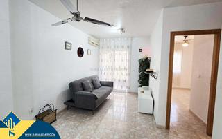 Apartament a Las Piscinas Naturales. Apartamento con piscina comunitaria, en la provincia de alicante