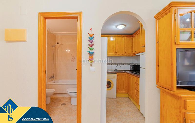 Foto 3db8d05c-1b38-46ab-b9cb-e54c5d43ac0d. Apartment with heating pool in Parque de las Naciones Torrevieja