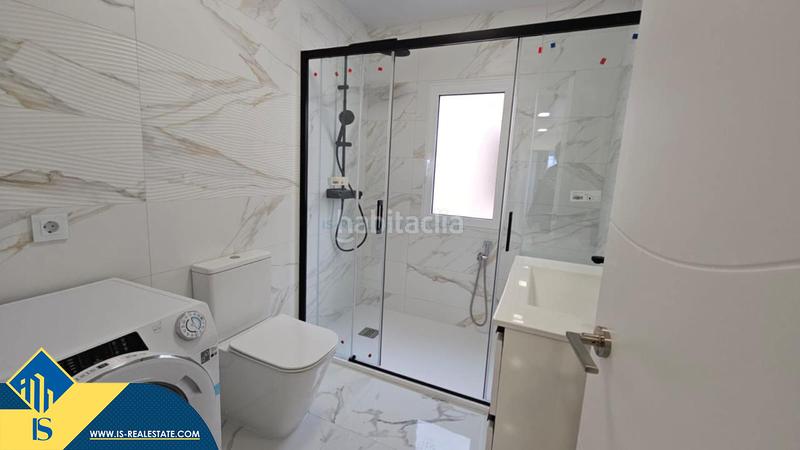 Foto bb045959-27bb-42d3-87ba-f0a214f13a31. Penthouse with parking pool in Cañada del Molino Torrevieja