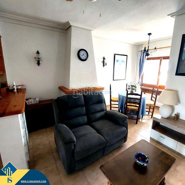 Foto 1dd19712-bfa8-4a52-9cab-67070c2d4184. Apartament amb calefacció aparcament piscina a Punta Prima Torrevieja