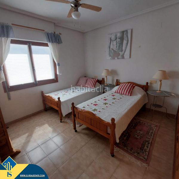 Foto c28bd79b-acc3-4066-9997-8c5024f0c5b4. Apartament amb calefacció aparcament piscina a Punta Prima Torrevieja