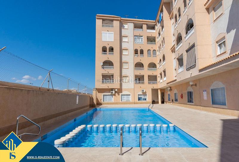 Foto 1f52df75-f894-401f-970b-d200d425de23. Àtic amb calefacció piscina a El Molino Torrevieja