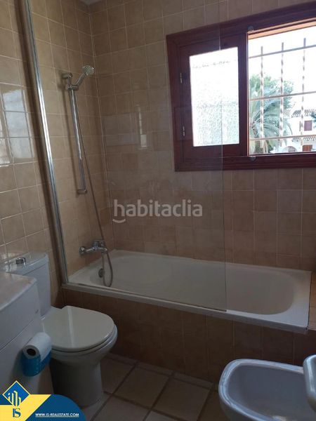 Foto edfe2d16-d879-4073-ae31-3e6714a29268. Casa amb aparcament piscina a La Regia Orihuela