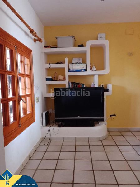 Foto efd3043a-820d-4af9-bc03-166922431ee0. Casa amb aparcament piscina a La Regia Orihuela