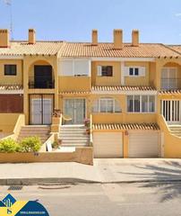 Casa a La Regia. Casa con piscina comunitaria, en la provincia de alicante, en la