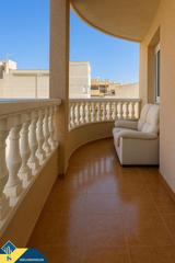Pis a Parque Acuático - Sector 25. Apartamento con terraza, en la provincia de alicante, en la ciud
