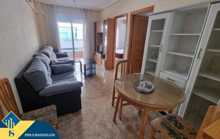 Apartamento en El Acequión. Apartamento con terraza, en la provincia de alicante, en la ciud