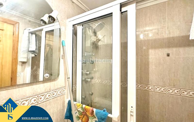 Foto 193254e2-9272-46ae-82ca-e4eaec1fdb7d. Apartment with heating pool in Parque de las Naciones Torrevieja