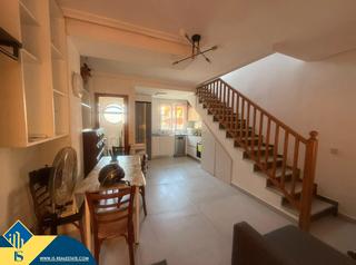 Dúplex en Nueva Torrevieja. Apartamento dúplex con piscina comunitaria, en la provincia de a