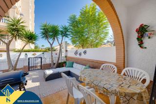 Maison à Parque Acuático - Sector 25. Bungalows con piscina comunitaria, en la provincia de alicante,