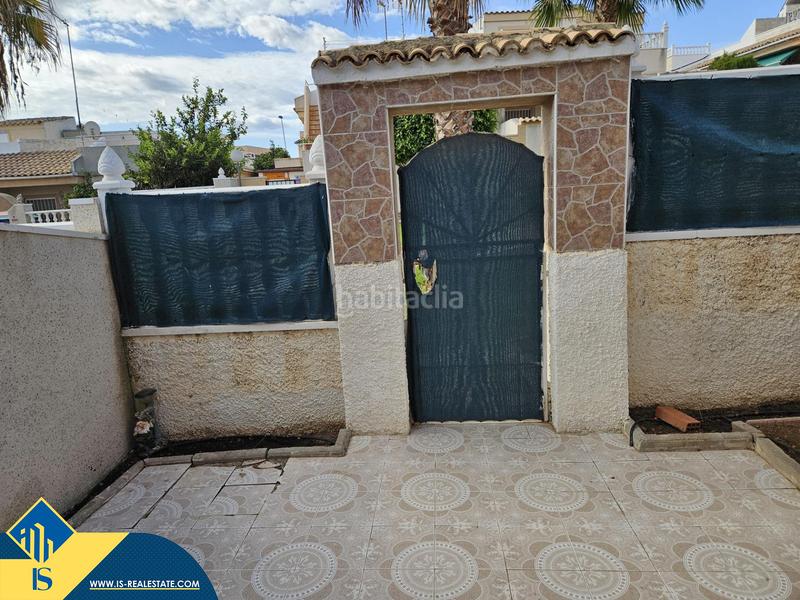 Foto 8fa15698-fcad-486d-8fae-5f2415e454b0. House with pool in Los Balcones-Los Altos Torrevieja