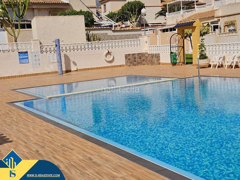 Foto 90fb8ad9-845a-43cc-8af0-2714d635f622. House with pool in Los Balcones-Los Altos Torrevieja