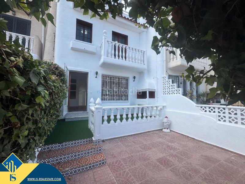 Foto 4572b5fc-0c7b-4637-bce5-cfd0abdae73b. Reihenhaus mit kamin heizung in Zona los Frutales Torrevieja