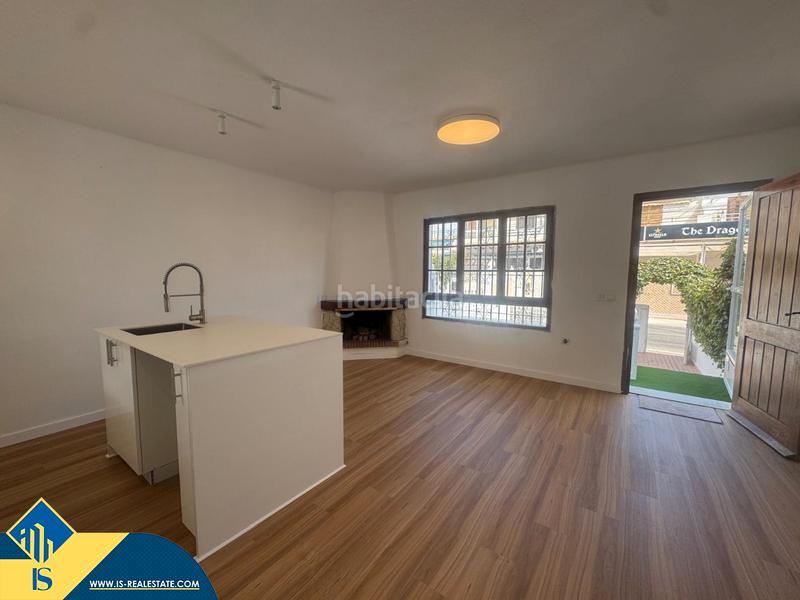 Foto eb976021-8ac3-4fb0-b0cc-05ab9aec93b1. Reihenhaus mit kamin heizung in Zona los Frutales Torrevieja