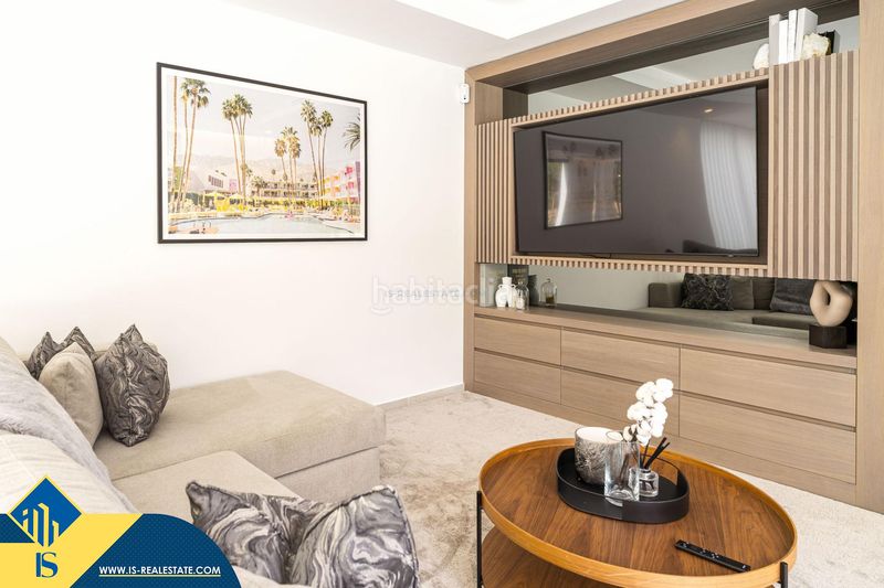 Foto c6e171ac-6e63-4e03-9576-e3079927e812. Xalet amb aparcament piscina a Los Naranjos Marbella