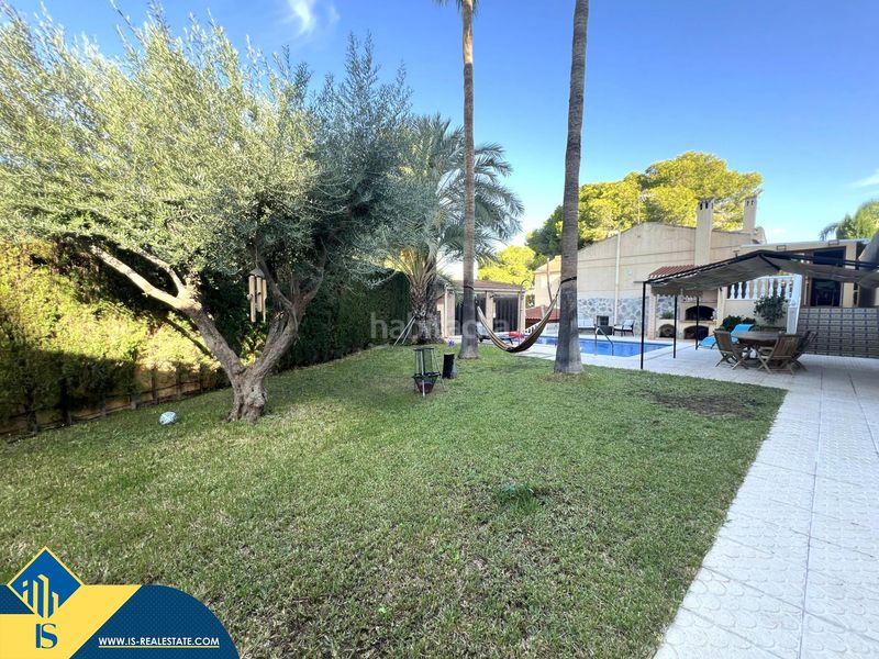 Foto 20d6acc3-e510-4a46-809b-72c29b28d313. Chalet avec parking piscine dans Los Balcones-Los Altos Torrevieja
