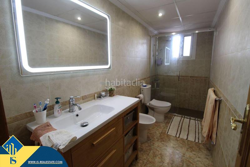 Foto 87b6a1d9-748b-432e-a6ff-601a471b9f46. House with parking pool in Zeniamar - Horizonte - La Campana Orihuela