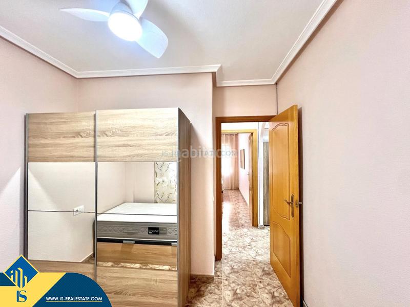 Foto 1061ab81-99fc-4349-add2-756a40c0dee9. Apartament amb calefacció a Antonio Machado Torrevieja