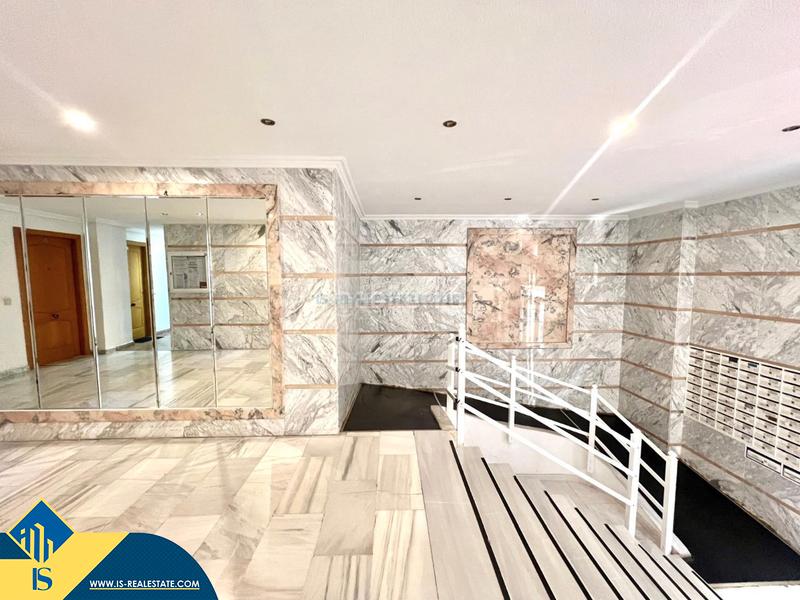 Foto 751b2757-cdac-4f59-9d8d-c30298cb0696. Apartament amb calefacció a Antonio Machado Torrevieja